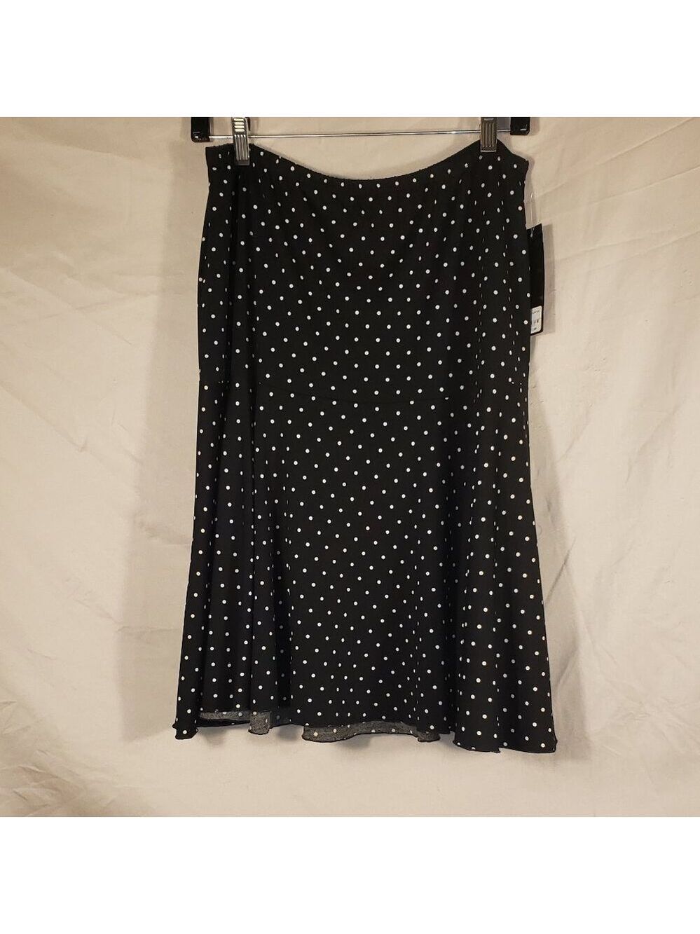 NWT Andrea Quinn Black & White Polka Dot Skirt - L